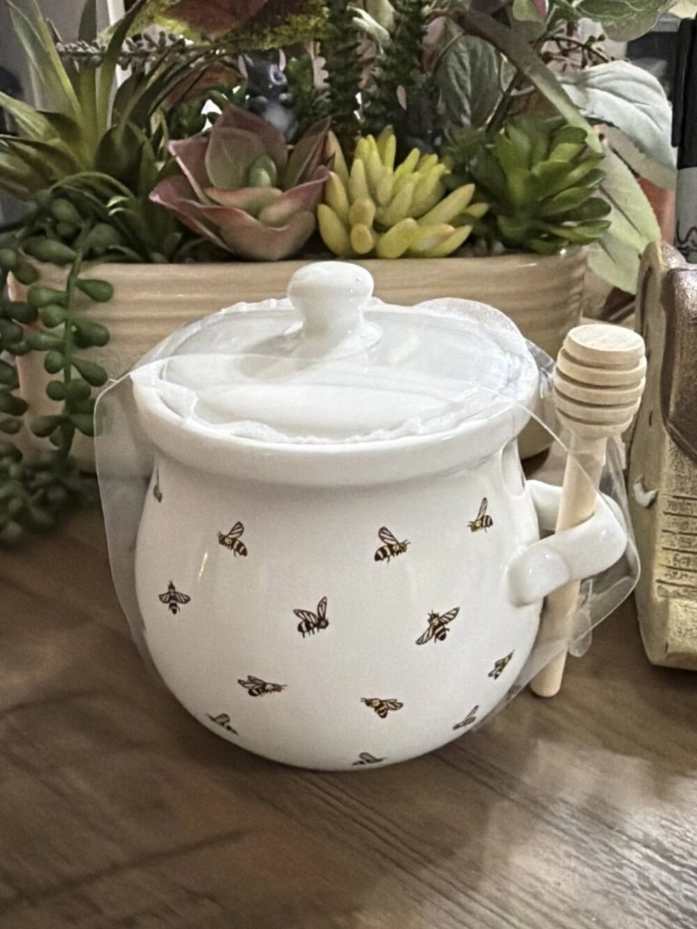 White Ceramic Honey Pot With Wooden Dipper, Bumblebee Pattern - NEW